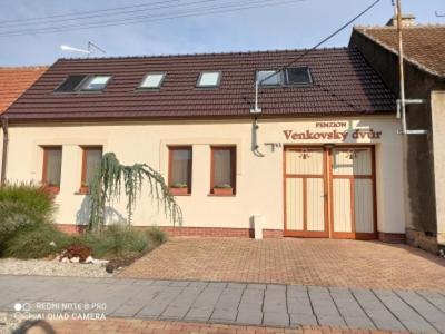 Penzion Venkovsky Dvur Hlohovec Luaran gambar
